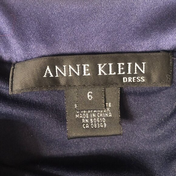 Anne Klein Dark Navy Flowy Cocktail Dress Ribbon Tie Back Scoop Neck Size 6 - Picture 16 of 17